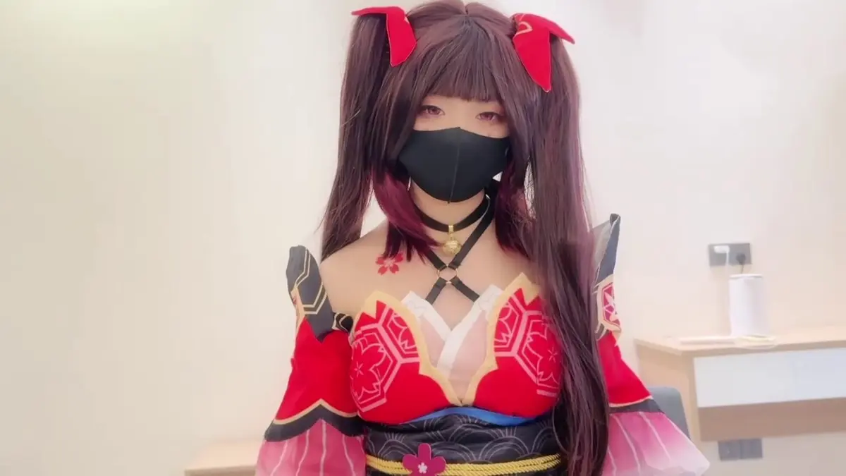 《小欣奈》超清神里绫华cosplay视频_小欣奈化身原神人气角色演绎_1080P高清画质无广告在线播放_全网最火cosplay资源免费看